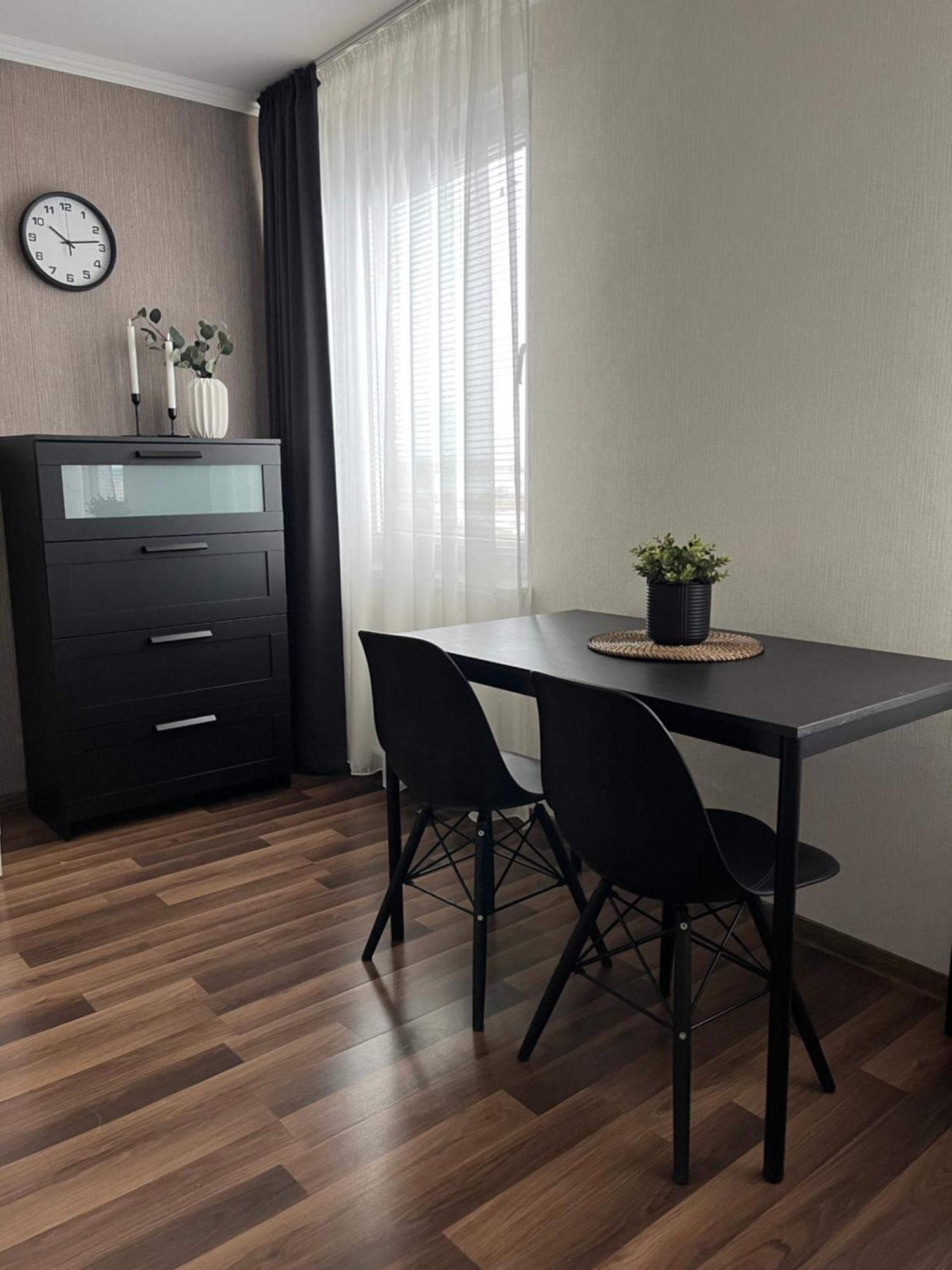 Vienibas Apartment Daugavpils Ngoại thất bức ảnh